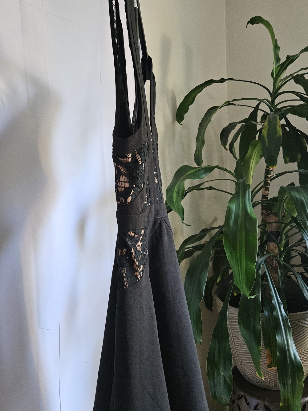 DO+BE Black Lace V-Neck A-Line Mini Dress Size M New With Tags - Picture 12 of 16